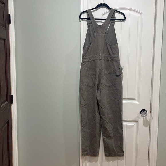 MATE the Label Gray Jumpsuit - Picture 4 of 6